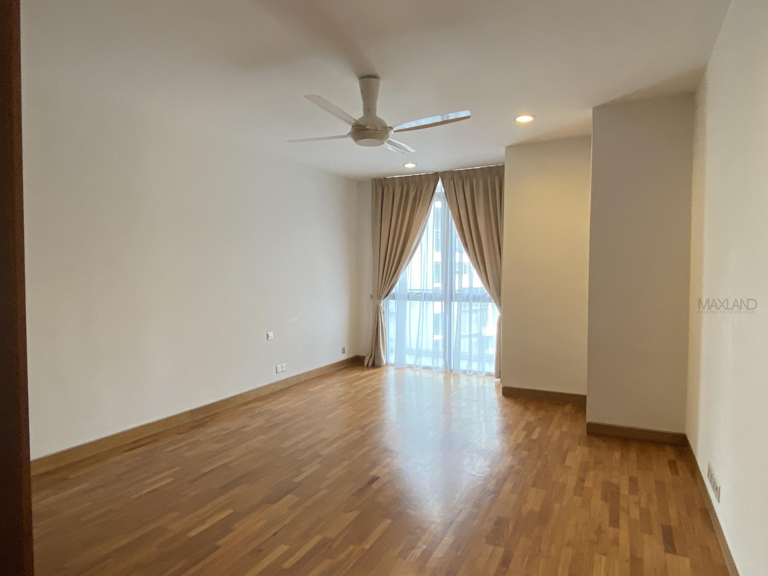 7CA00405-DA89-4711-B9D0-EDFF28B3CB86