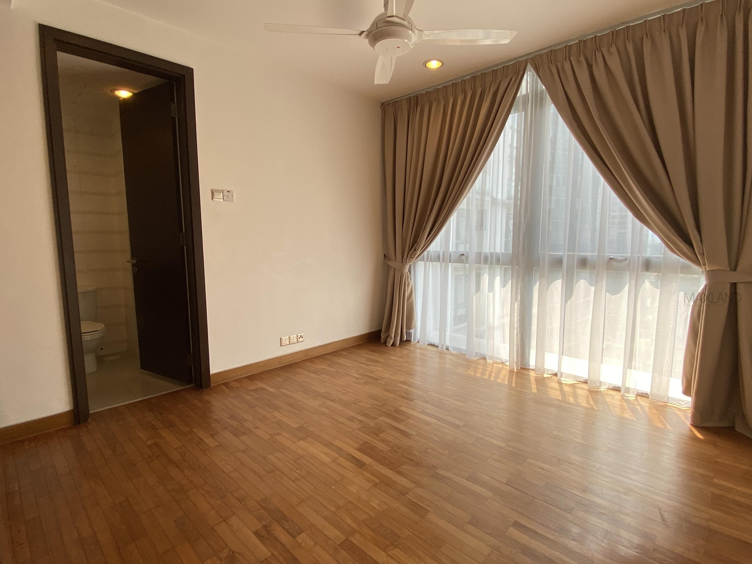 ABF61A30-1CC7-4121-8B31-38465AEE6ACA