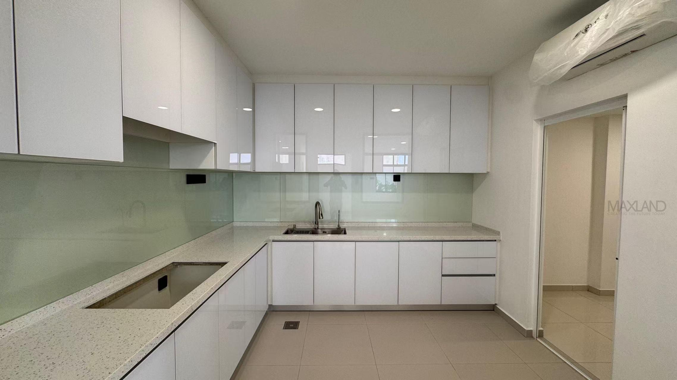 mmexport1763617978172