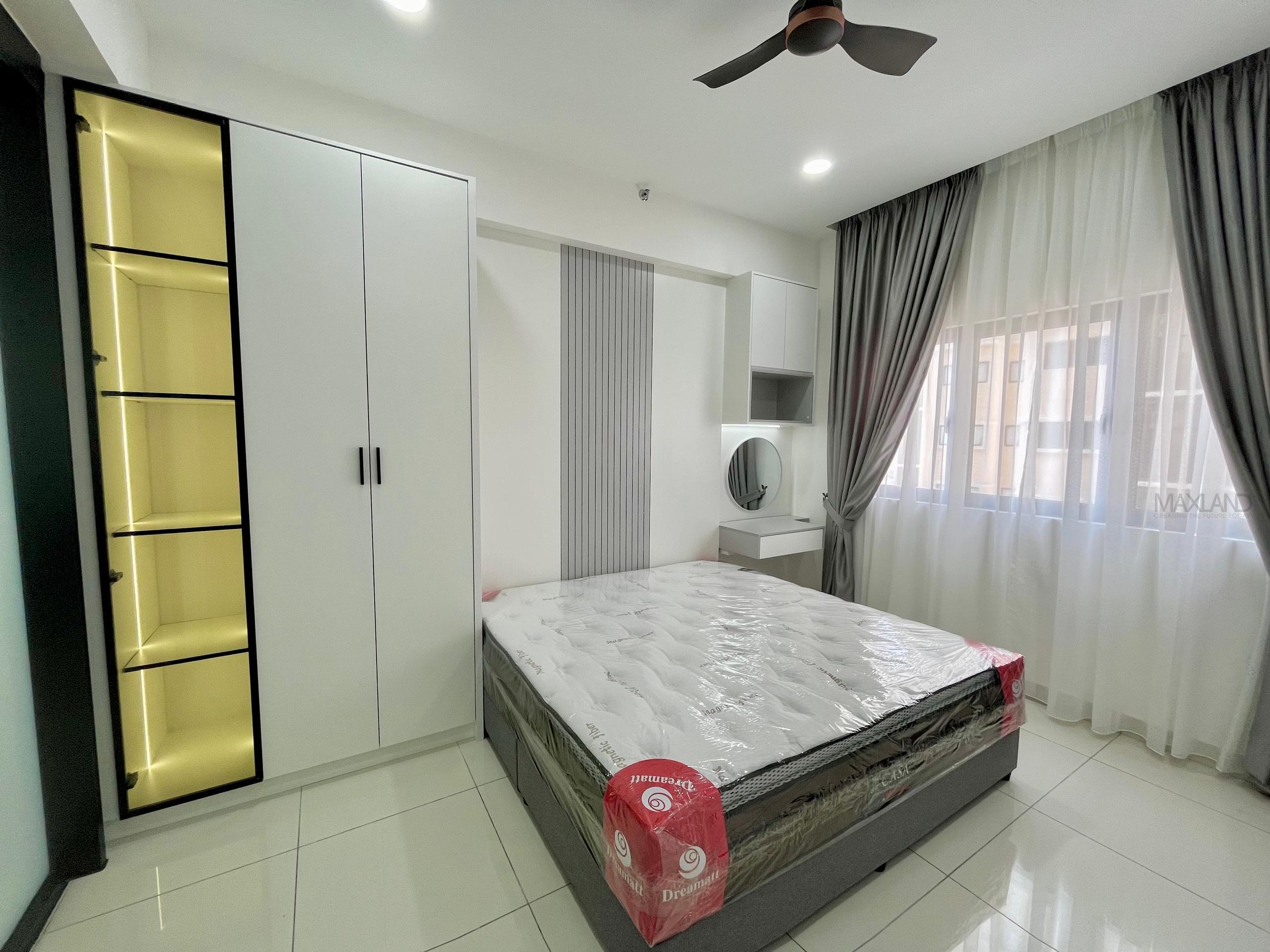 WhatsApp Image 2025-02-19 at 6.53.41 PM (5)