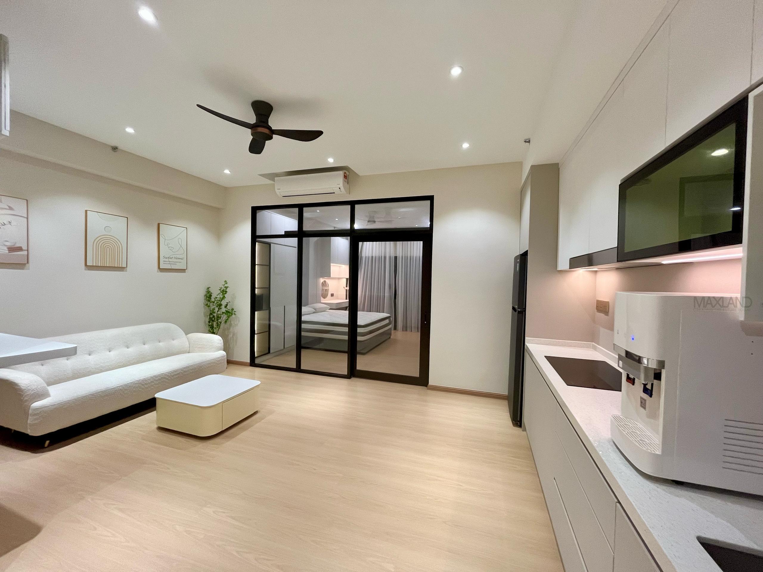 WhatsApp Image 2025-04-09 at 3.20.59 AM (3)