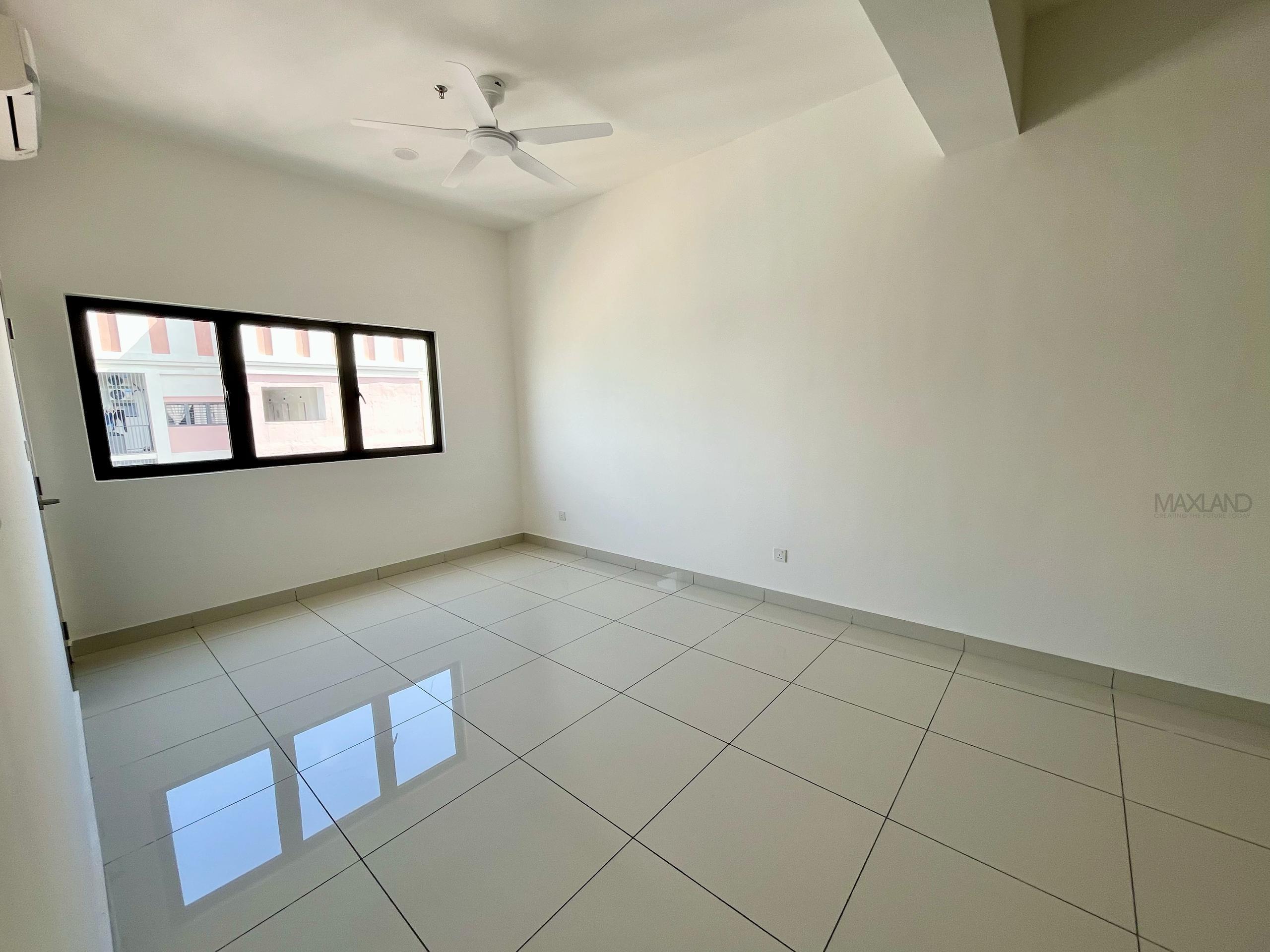 WhatsApp Image 2025-05-06 at 3.06.00 PM (1)