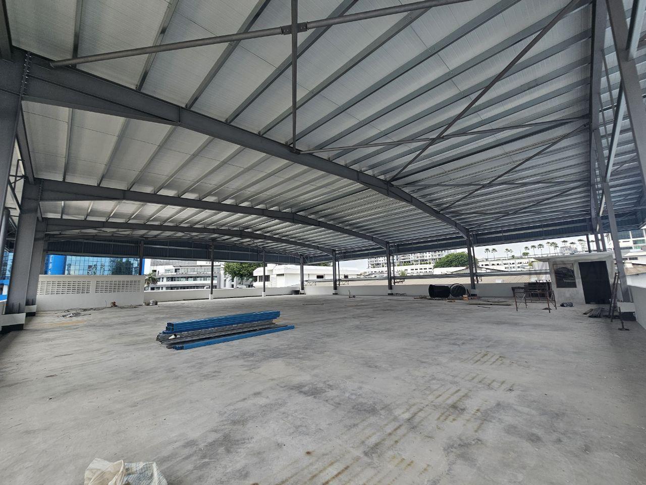 photo_6264956078013484135_y