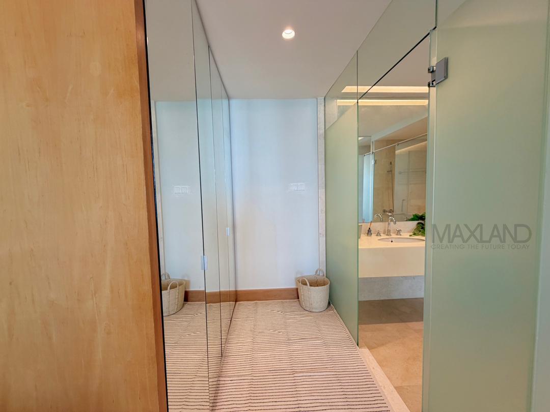 EmbassyView Master Bathroom ,