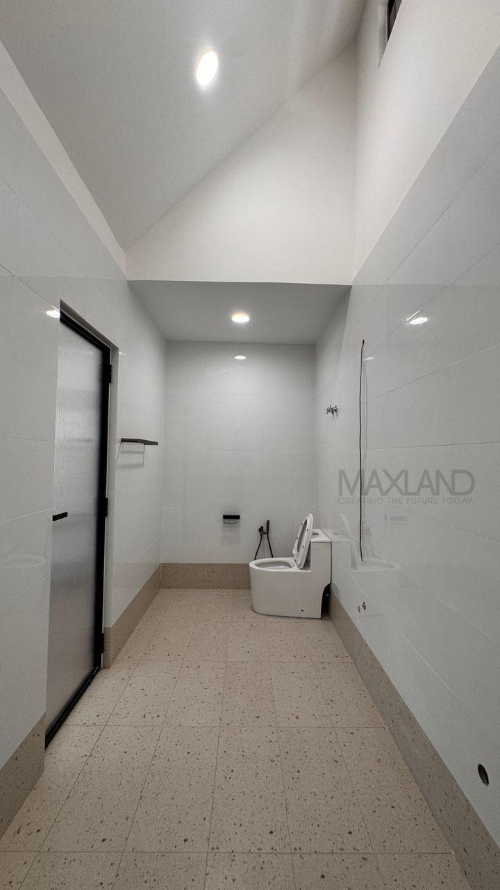 KV -Tmn Desa Bathroom